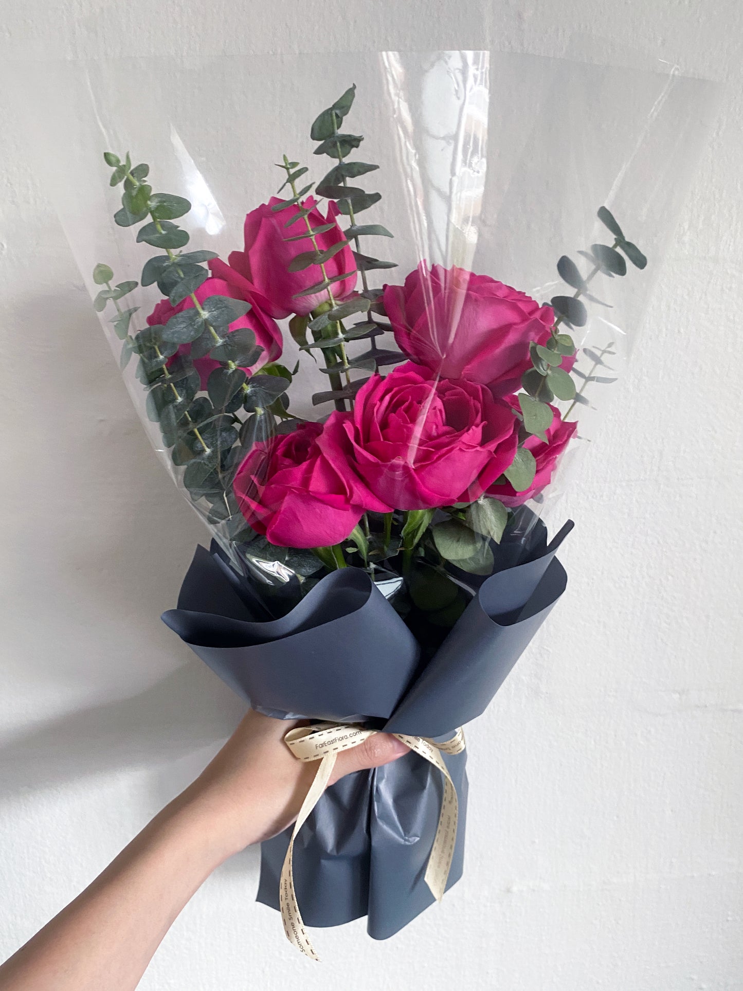 Classic Fresh Shocking Pink Roses Bouquet